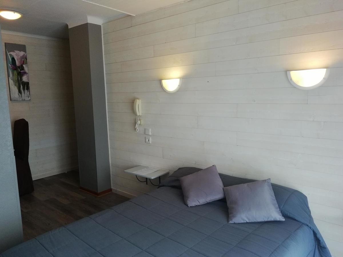 Hotel L'Oustalet Font-Romeu-Odeillo-Via Kültér fotó