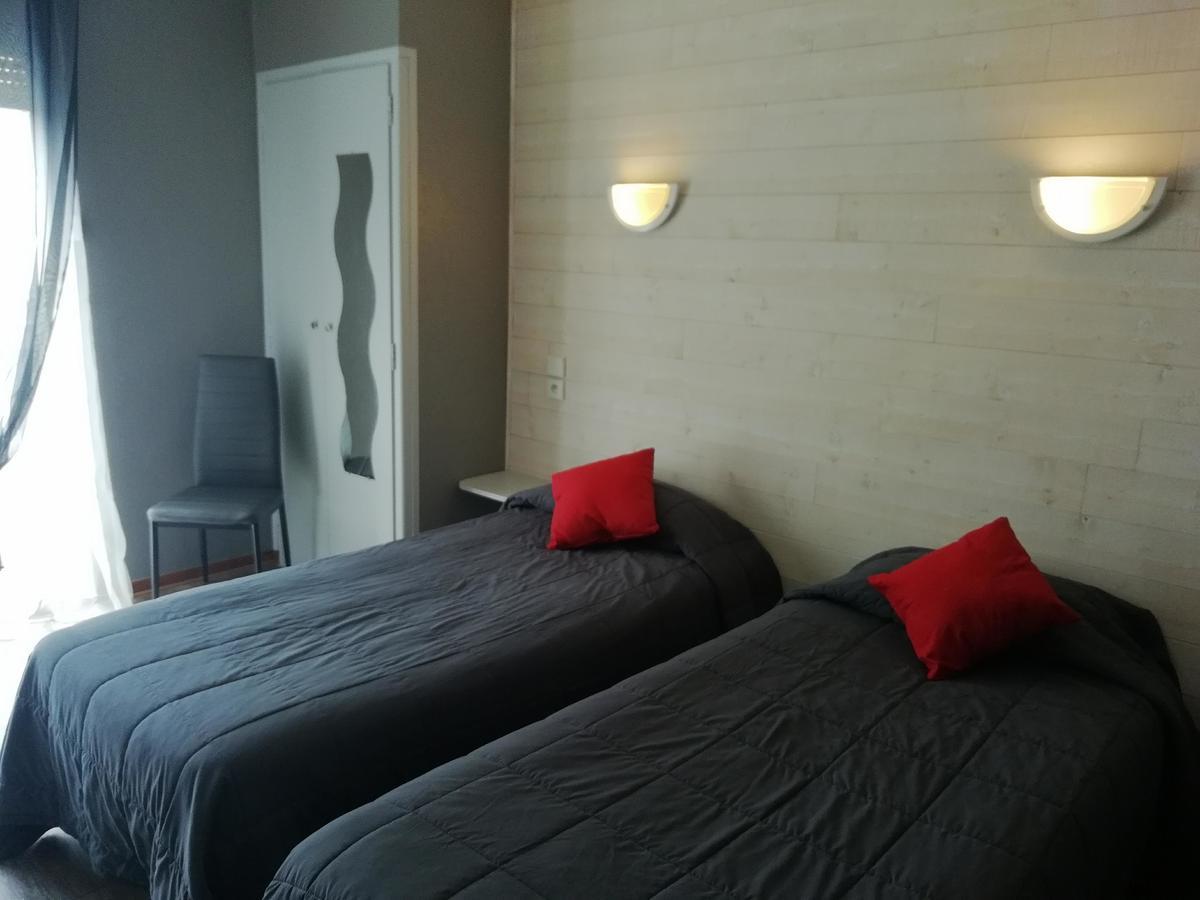 Hotel L'Oustalet Font-Romeu-Odeillo-Via Kültér fotó