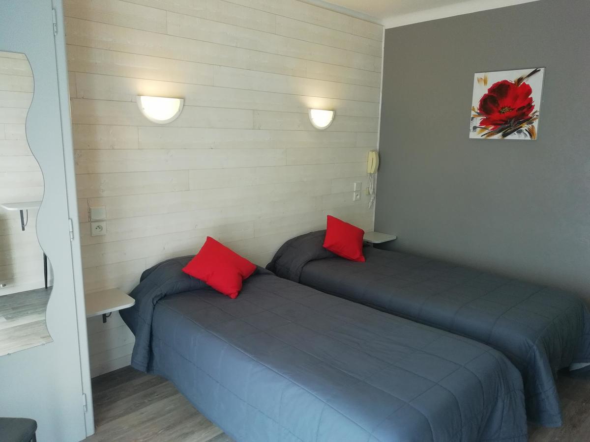 Hotel L'Oustalet Font-Romeu-Odeillo-Via Kültér fotó